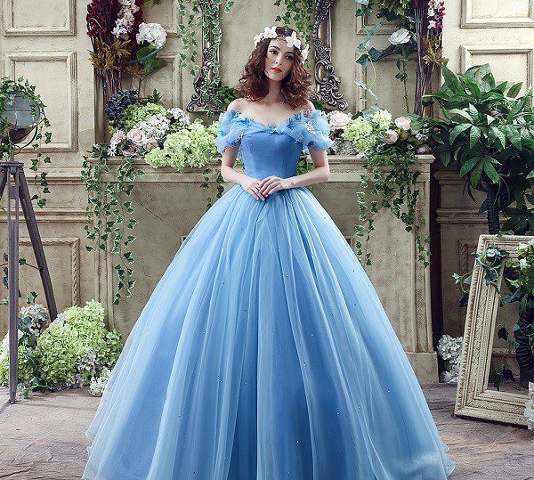 Tổng hợp hơn 86 về váy cưới màu xanh dương đậm mới nhất  coedocomvn